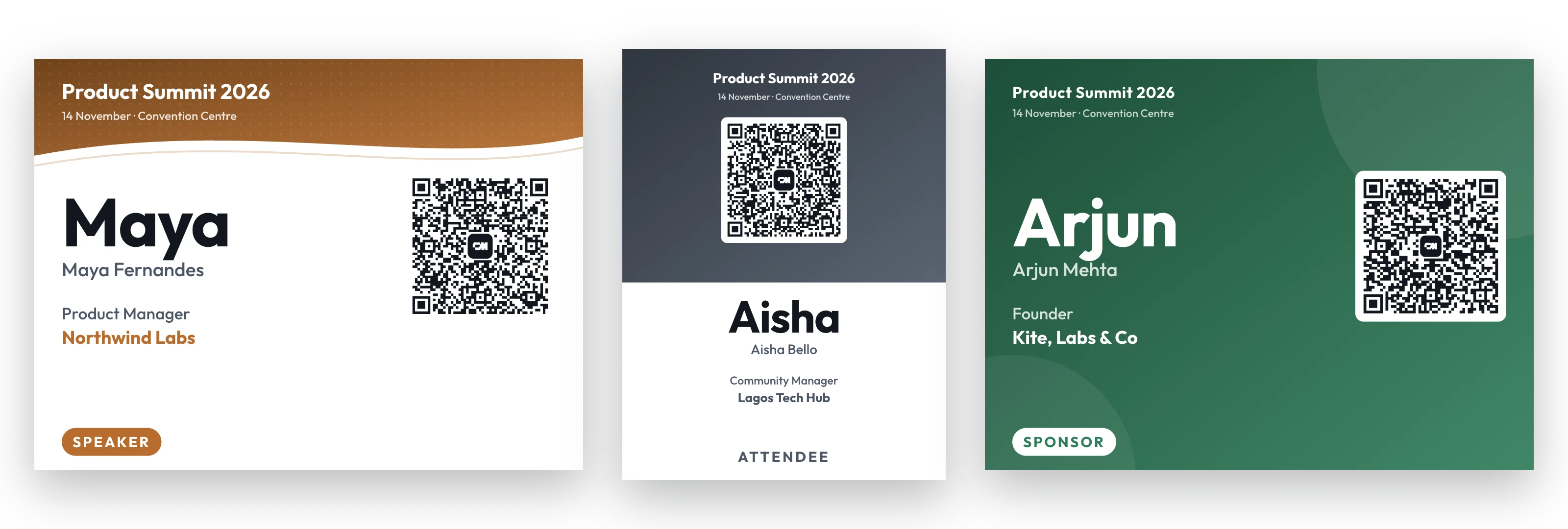 Tre badge per eventi creati con il creatore di badge ConnectMachine: un badge relatore Wave, un badge verticale Split e un badge sponsor Bold, ciascuno con un codice QR del contatto